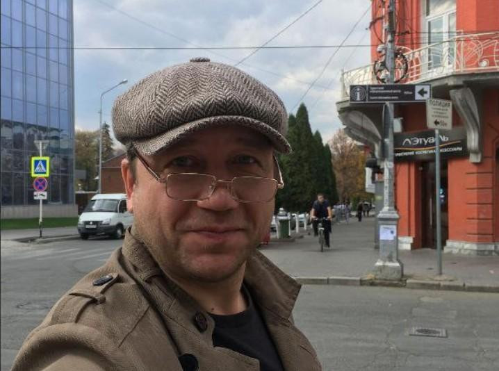 Звезда сериала "Воронины" Георгий Дронов не боится быть заложником одного образа