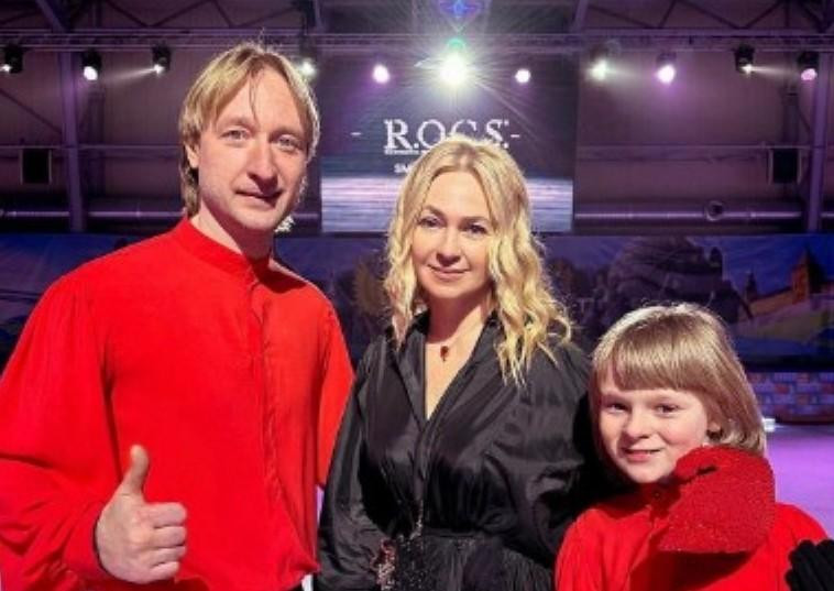 Сын Яны Рудковской и Евгения Плющенко Саша категорически против рождения сестры