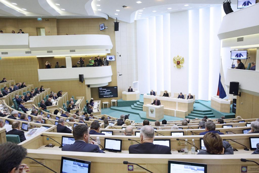 Совфед одобрил закон о порядке оповещения юрлиц об исключении из реестра