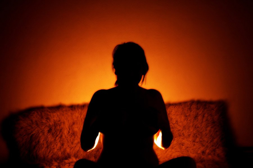 Гинекологи назвали эффективные способы лечения боли во время секса при менопаузе