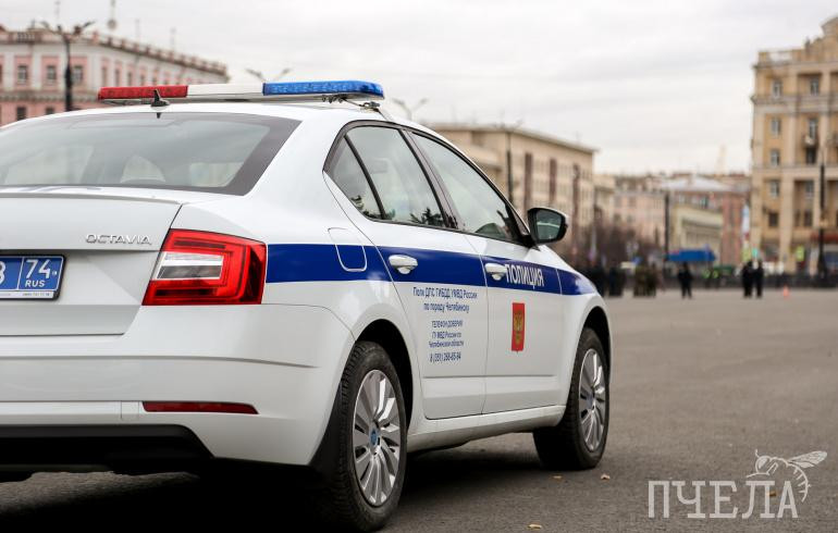 О чём молчит полиция? Автоблогер — о не совсем законных досмотрах на дорогах