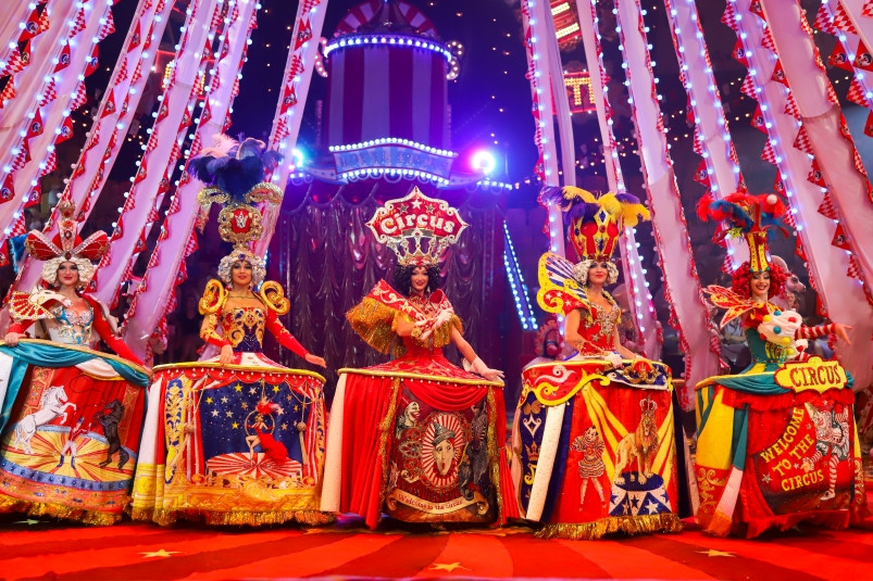 Владивосток впервые увидел новое цирковое шоу Гии Эрадзе и компании “Росгосцирк” “Бурлеск”