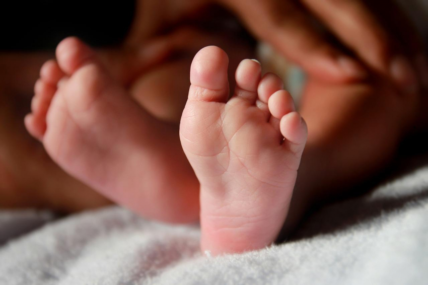 В Волгограде 2-летняя девочка впала в кому после двухнедельного лечения