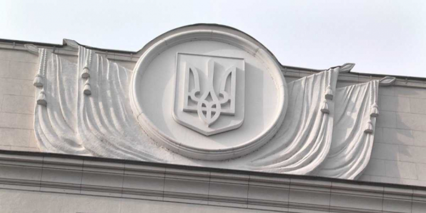 Украине дали совет по сближению с Россией после предательства США: «Иного выхода нет»