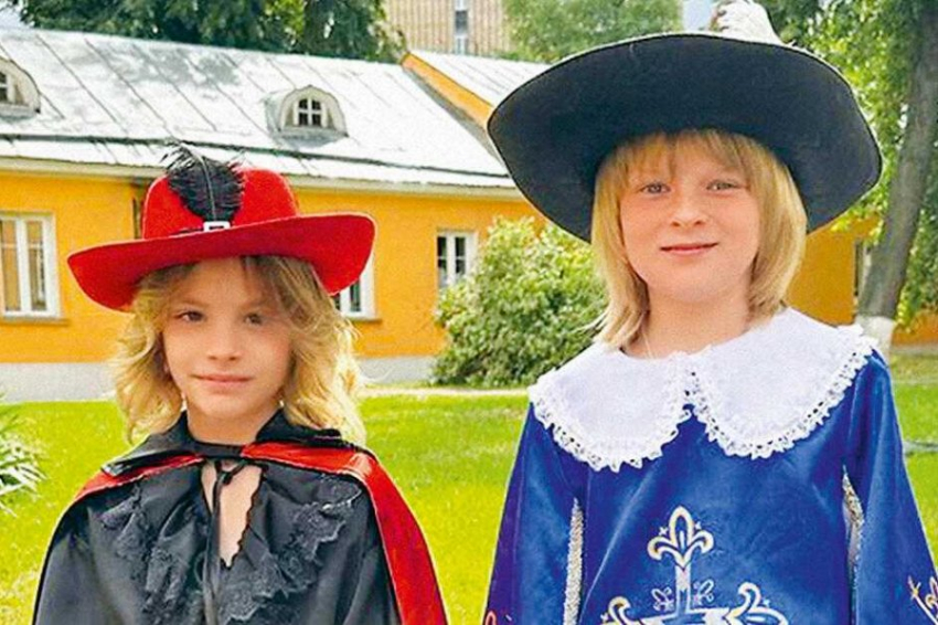 Сын Плющенко и Яны Рудковской сыграет Д’Артаньяна в новом ремейке «Трёх мушкетёров»