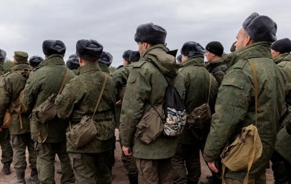 Политолог Александр Сухарь объяснил, будет ли в России вторая волна мобилизации