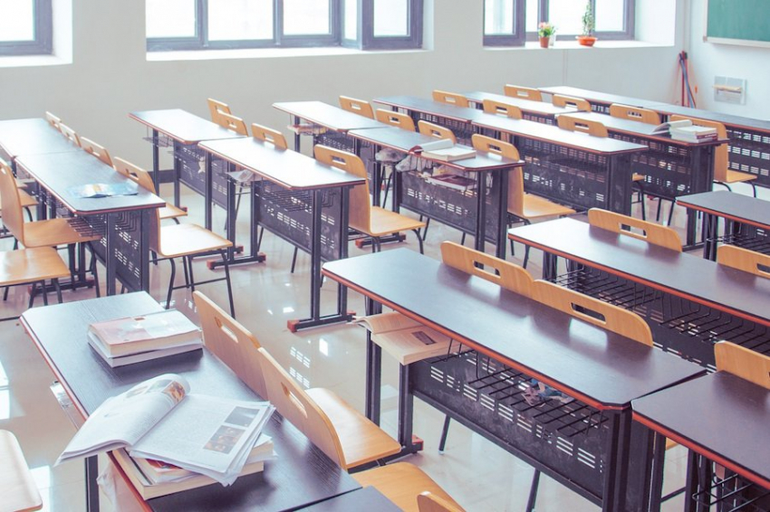 АиФ: школьники не хотят долго учиться в университетах