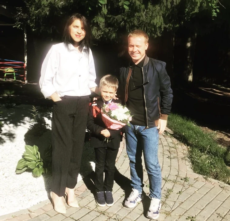 Знаменитые отцы-одиночки: Лазарев воспитывает детей от суррогатной матери, а Чернышеву помогает теща