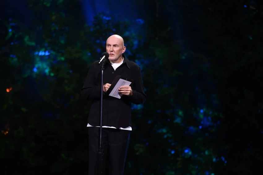 «Когда был на сцене, даже не почувствовал»: Игорь Матвиенко сломал ребра перед премьерой этно-оперы «Князь Владимир»