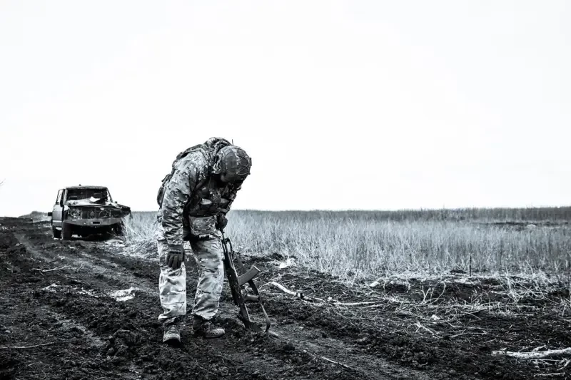 Сопротивление бесполезно: Reportages с той стороны