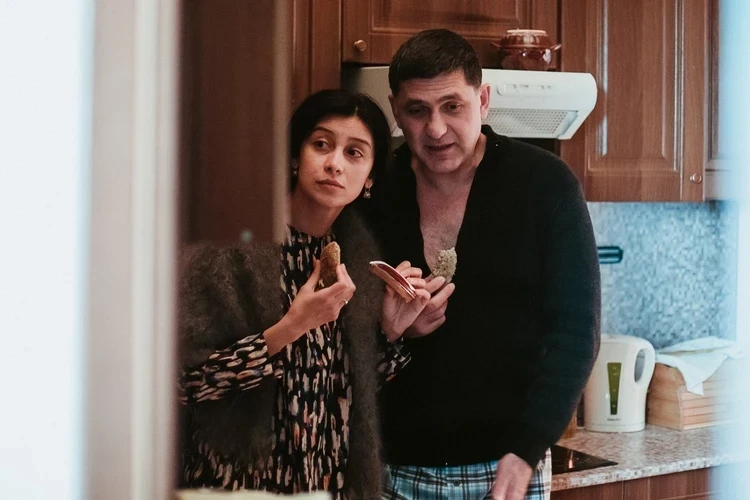 Голосовые сообщения, дубли и редкая хроника: В память о Сергее Пускепалисе выпустят спецсерию проекта «А у нас во дворе»