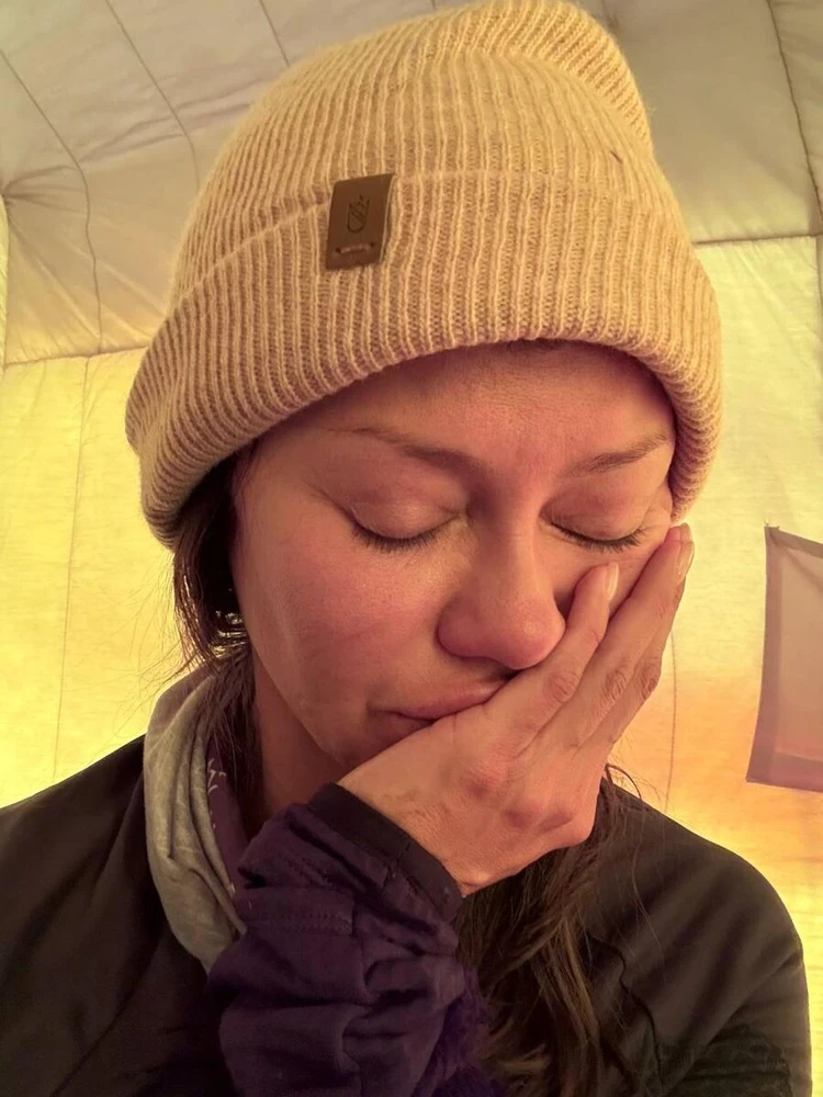 Викторию Боню эвакуировали с Эвереста на вертолете