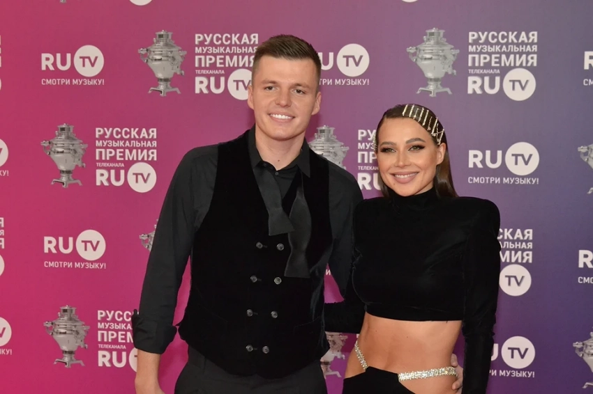 С находящейся под домашним арестом Лерчек и ее экс-мужа требуют миллион рублей через суд