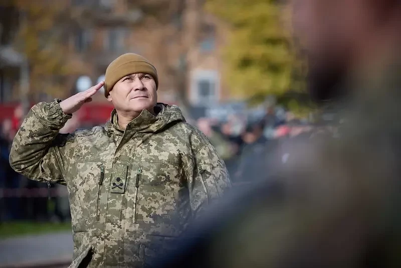 Генерал Тарнавский уволен с должности командующего группировкой ВСУ «Донецк» из-за «проблем со здоровьем»