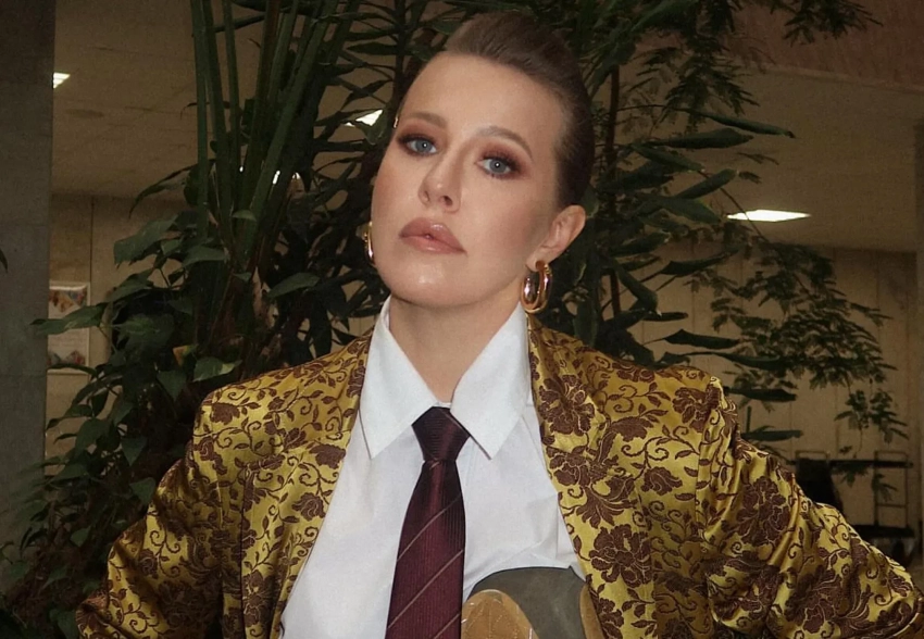 "Бухгалтер на корпоративе". Ксения Собчак стала мемом из-за танцев под Аллу Пугачёву