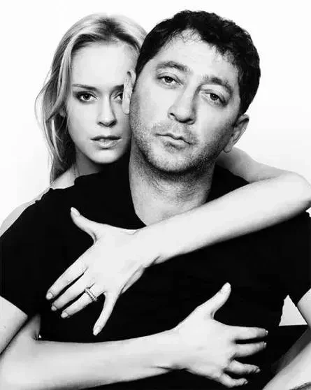 "Потому что так было обещано". Григорий Лепс купил дом бывшей жене