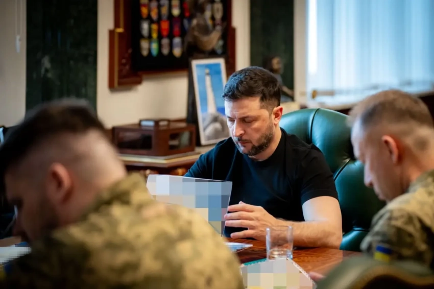 Зеленский наметил некие важные законодательные инициативы после совещания Ставки