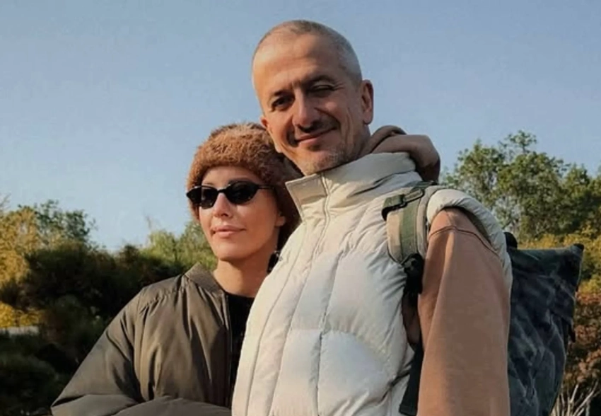 Ксения Собчак показала, как отдохнула в Шанхае с Константином Богомоловым и сыном