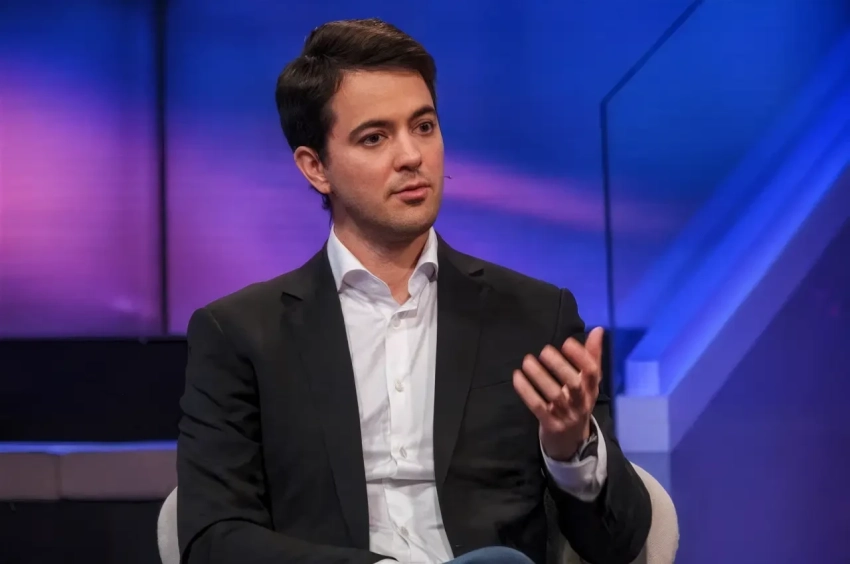 Экс-советник Зеленского: коррупционный кризис может вызвать отставку президента