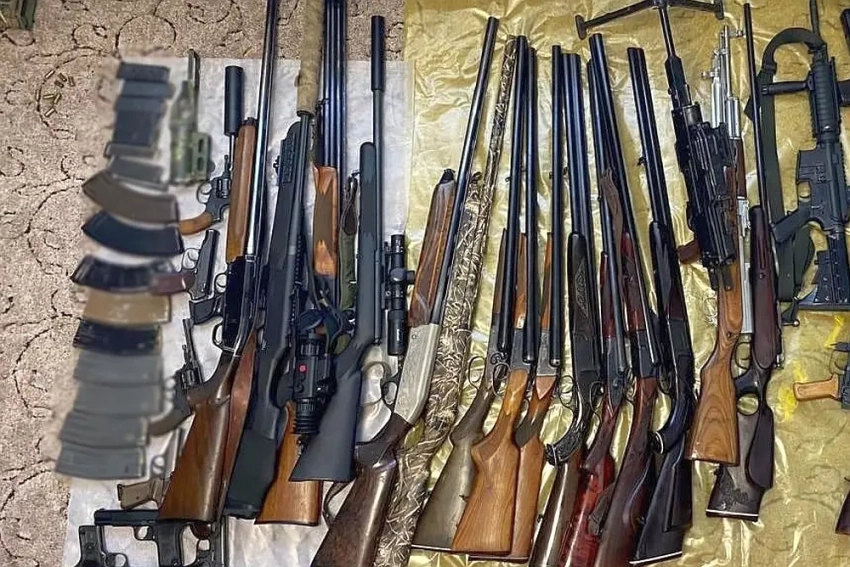 На Украине задержана группировка торговцев оружием