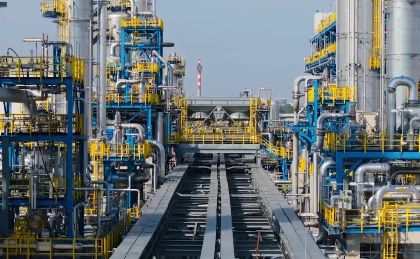 Венгрия нашла обходной путь для российской нефти вместо заблокированной «Дружбы»