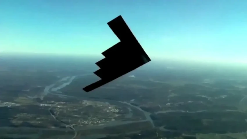 В США впервые поднят в воздух B-2 Spirit с новейшей системой связи ACS 4.0