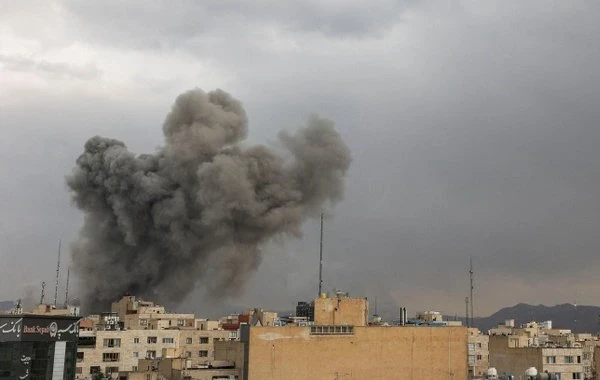 Мощные взрывы произошли в иранских городах Исфахане, Йезде и Тегеране