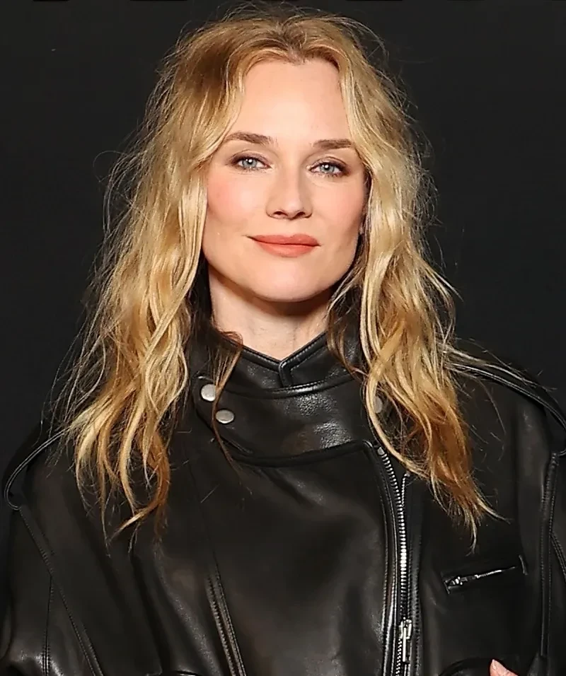 Неделя моды в Париже: Ирина Шейк, Елена Перминова и Диана Крюгер на показе Isabel Marant