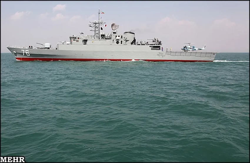 США атаковали фрегат Jamaran ВМС Ирана, БПЛА КСИР бьют по нефтяным вышкам