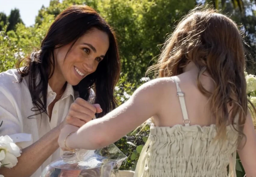 Меган Маркл показала новые фото с подросшей дочерью